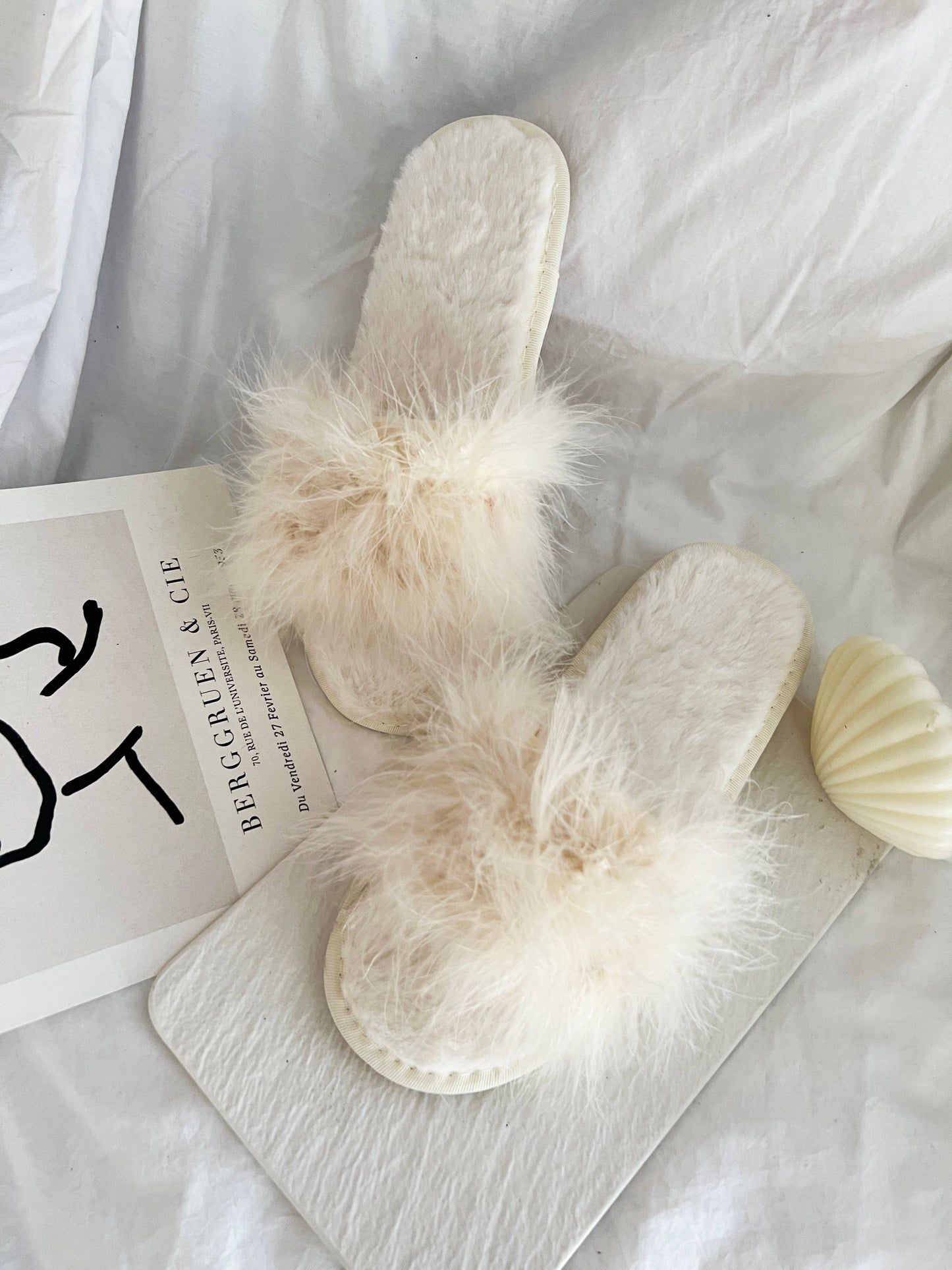Feather Trendy Slippers (FEATHER)