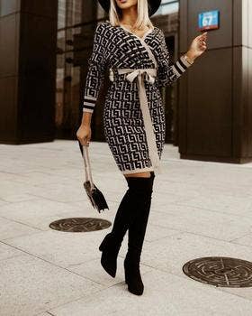 Geometric Pattern Long Sleeve Dress