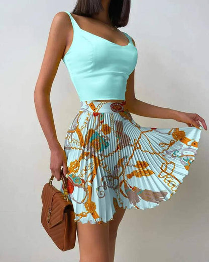 Solid tank top chain print pleated skirt set